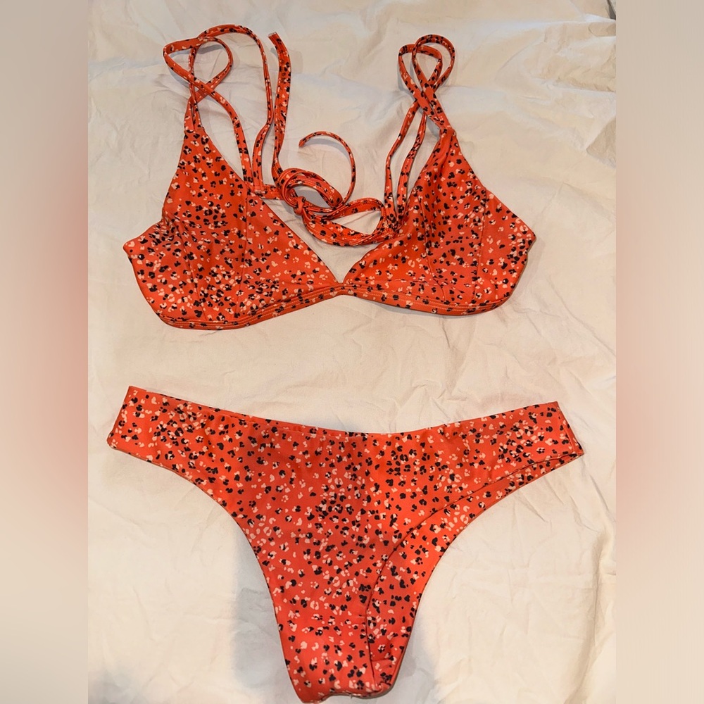 Kulani Kinis Burnt Bliss bikini!